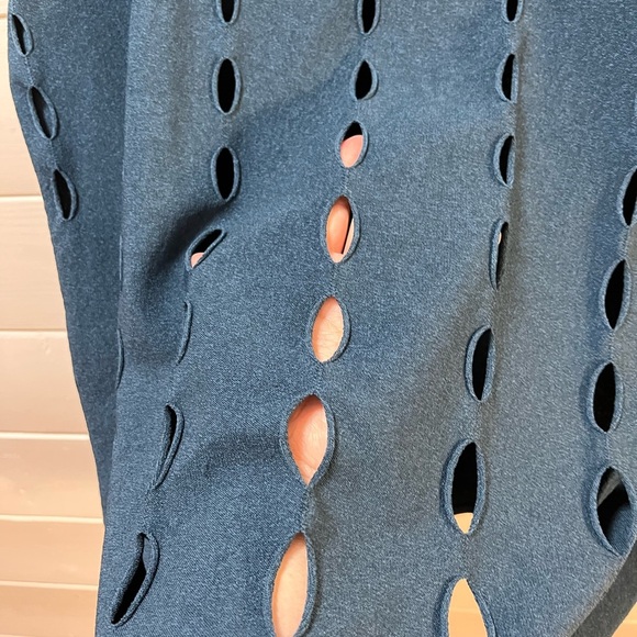 ❣️SARAH PACINI – Long Openwork Sweater – One Size - Picture 6 of 10